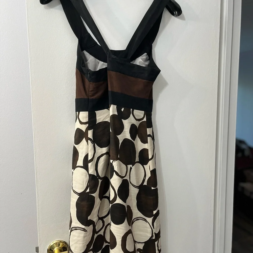 Dress - Picture 3 of 3